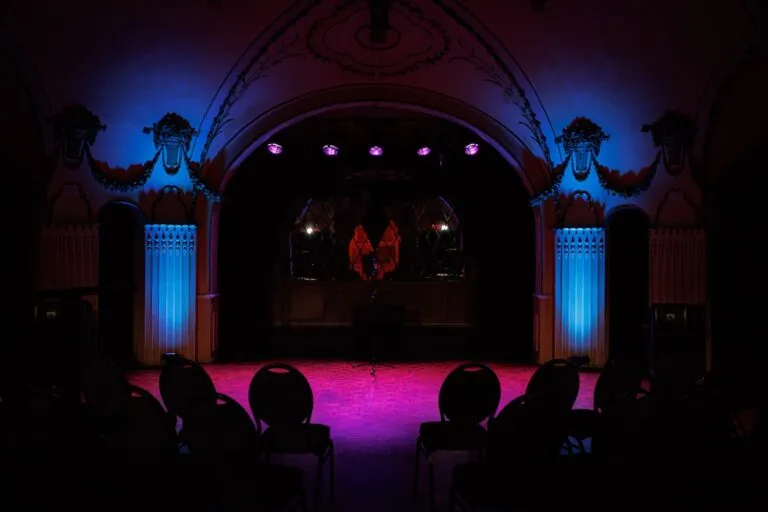 What Is a Fringe Festival? A Guide for First-Time Visitors
